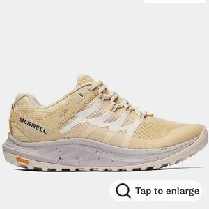 NWT Merrell Antora 3 Women Sz 7